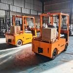TB100/120/150 - 10/12/15Ton Electric Baggage Tow Tractor