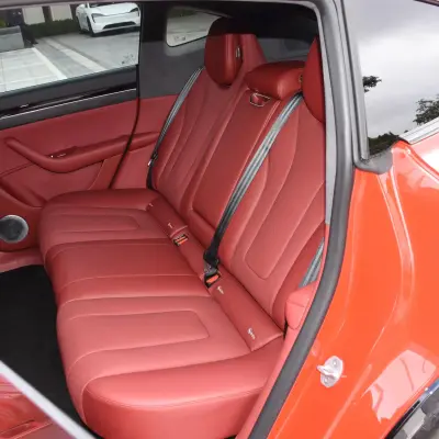 Luxeed R7