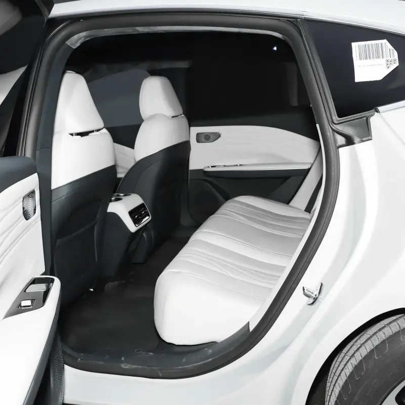 Geely Galaxy E8