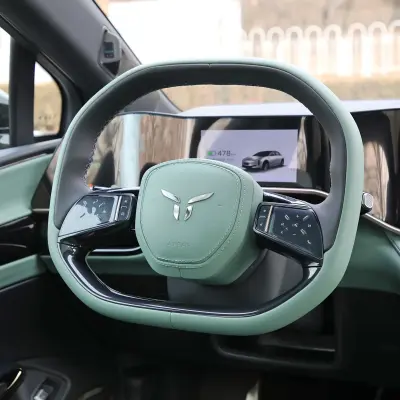 Hongqi EH7