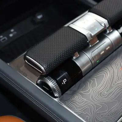 M-Hero 917 REEV