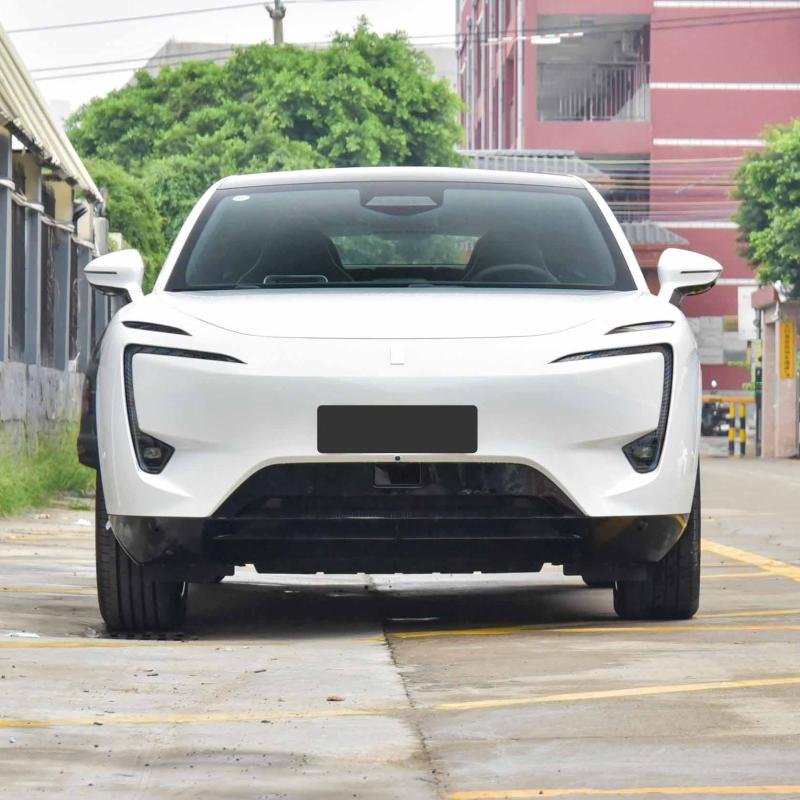 Avatr 11
