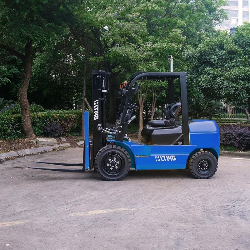 FD30 - 3 Ton Diesel Forklift