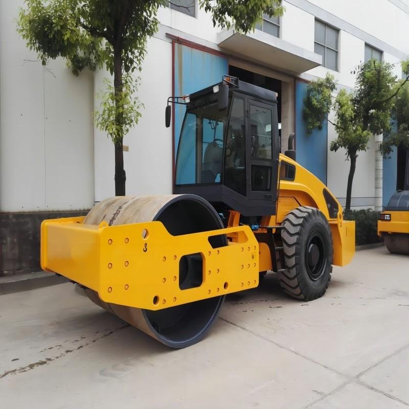 LTC160 - 16 Ton Single Drum Vibratory Road Roller