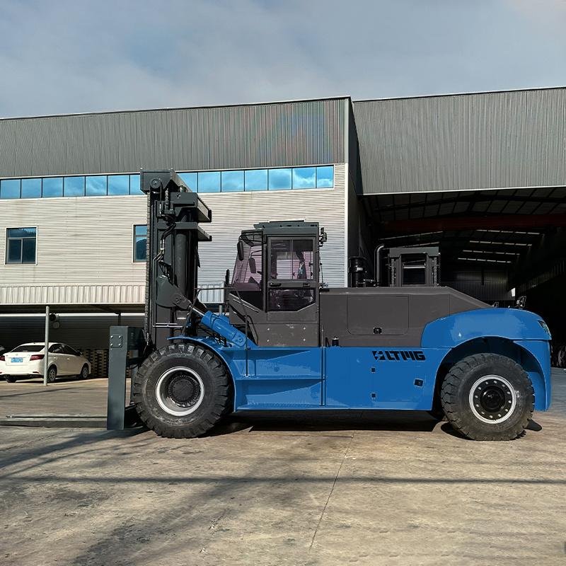 FD320 - 32 Ton Diesel Forklift