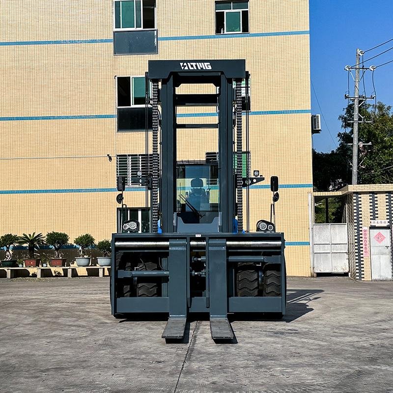 FD350 - 35 Ton Diesel Forklift