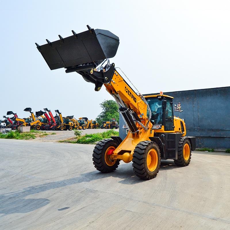 LT930T - 3 Ton Telescopic Loader