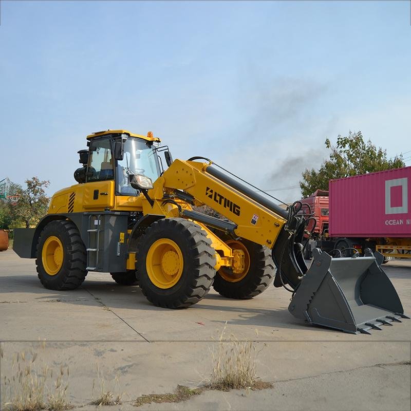 LT940T - 4 Ton Telescopic Loader