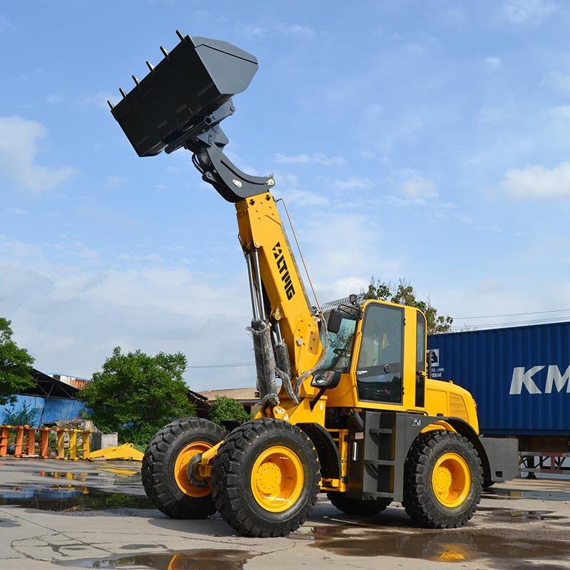 LT940T - 4 Ton Telescopic Loader