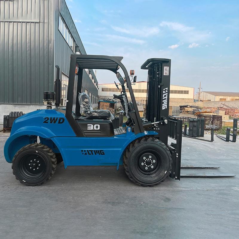 FDR25 - 2WD - 2.5 Ton Rough Terrain Forklift