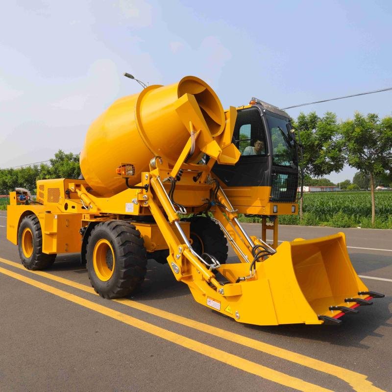 LTM26 - 2.6m³ Self-loading Mixer