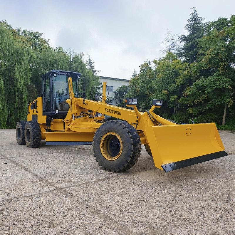 LG180-180 Horsepower Grader