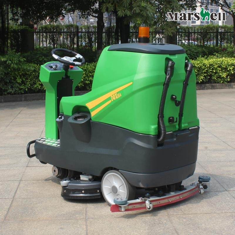 Ride-on Floor Scrubber DQX86A